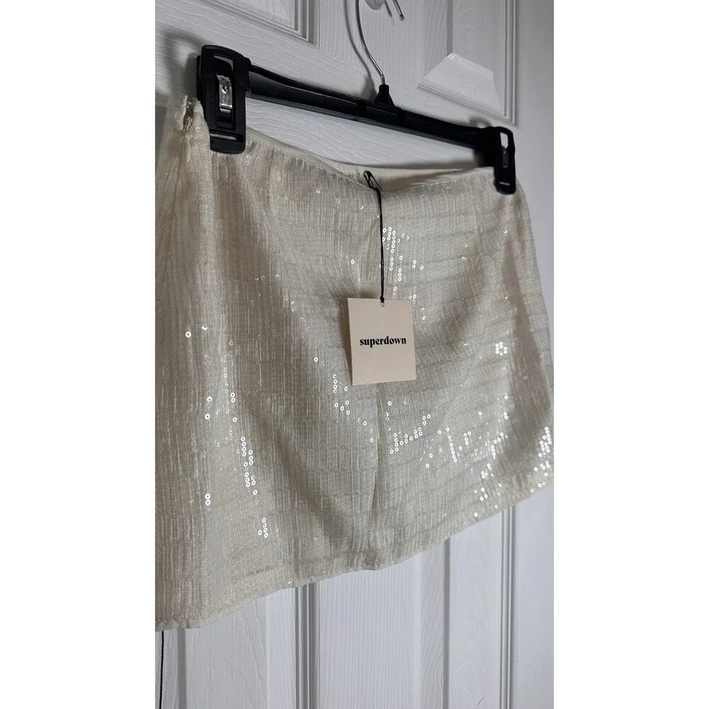 NWT Superdown Chantel Mini Skirt Size XS - Picture 11 of 11